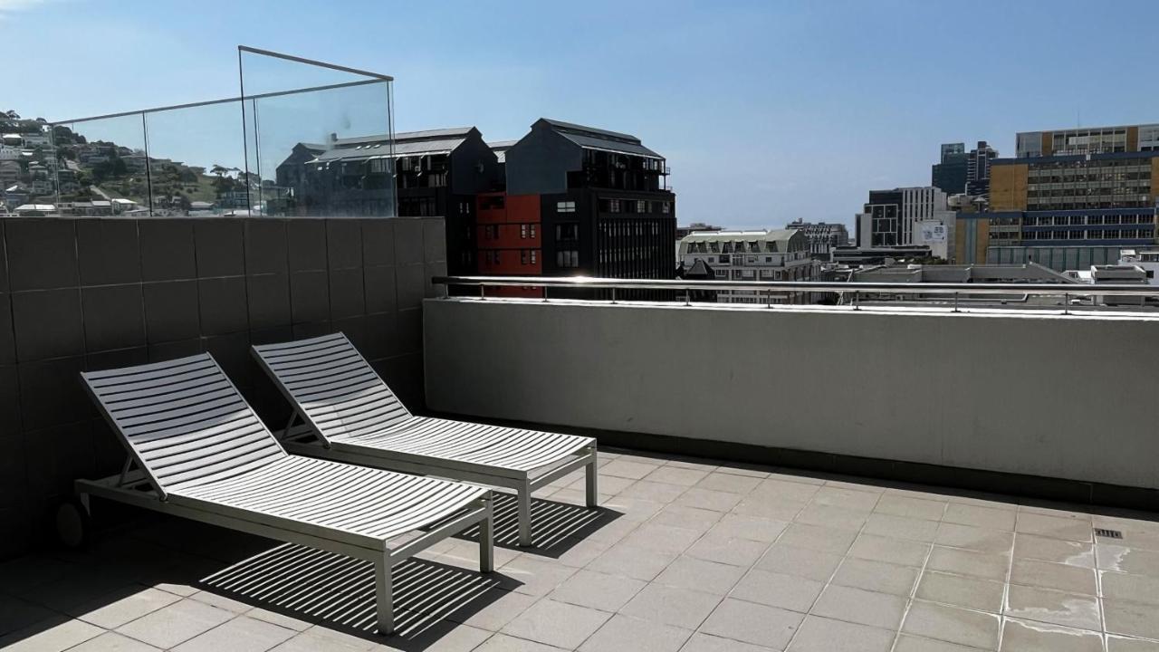 Modern Luxury Studio With Breathtaking City Views - No Load Shedding Cidade Do Cabo Exterior foto