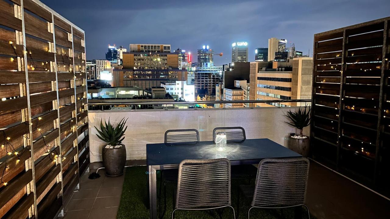 Modern Luxury Studio With Breathtaking City Views - No Load Shedding Cidade Do Cabo Exterior foto