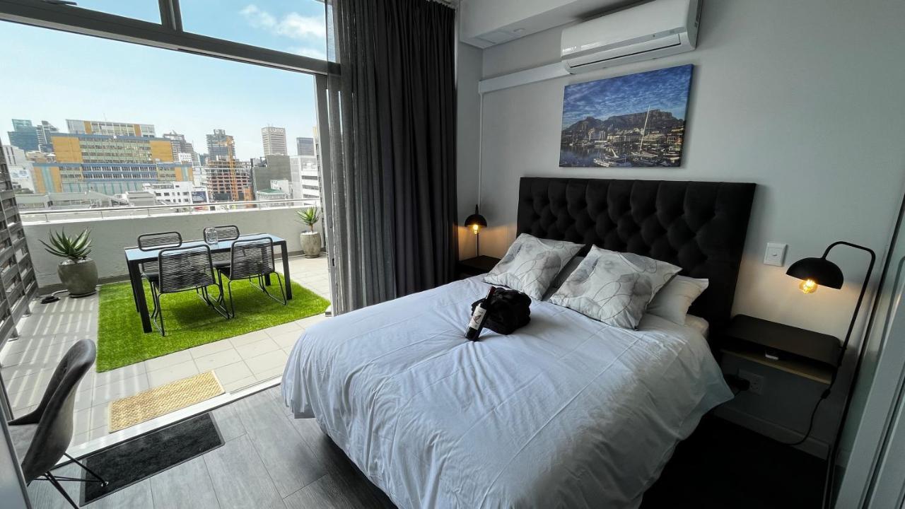 Modern Luxury Studio With Breathtaking City Views - No Load Shedding Cidade Do Cabo Exterior foto