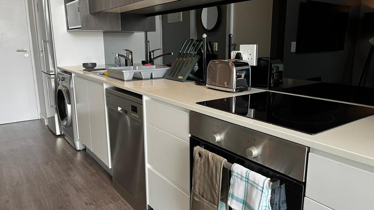 Modern Luxury Studio With Breathtaking City Views - No Load Shedding Cidade Do Cabo Exterior foto